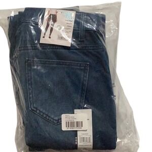 Time and Tru High‎ Rise Stretch Jeggings. Size 0/2. 2 pair in a package.